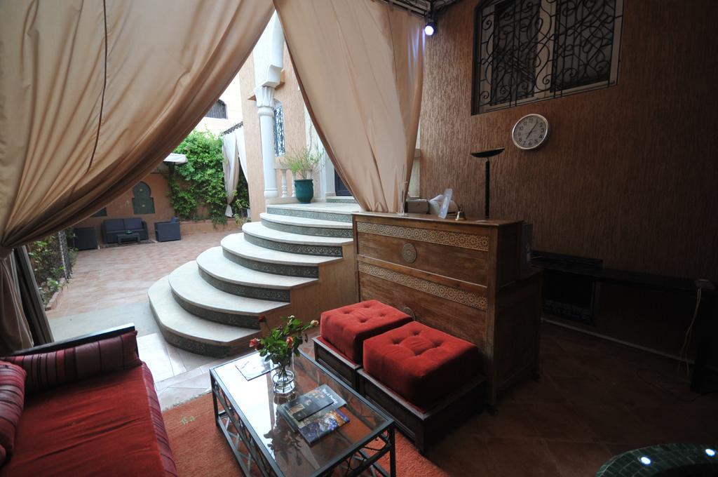 الشقق الفندقية مراكشفي  Dar Mezouar المظهر الخارجي الصورة