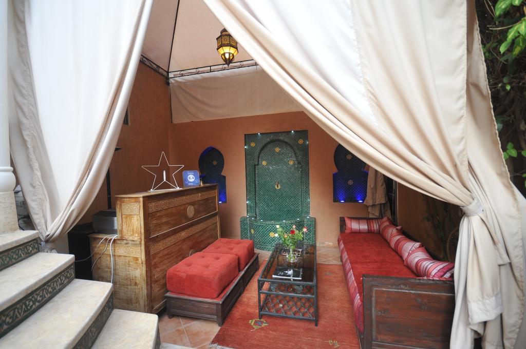 الشقق الفندقية مراكشفي  Dar Mezouar المظهر الخارجي الصورة